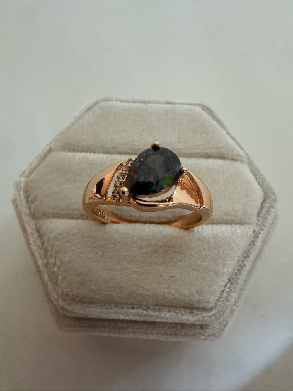 14K 585 Rolled Gold Hallmarked Mystic Topaz Ring Size 7.5 Color Changing - Picture 7 of 13